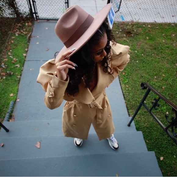 Autumn Breeze | Coat - Picture 3 of 6